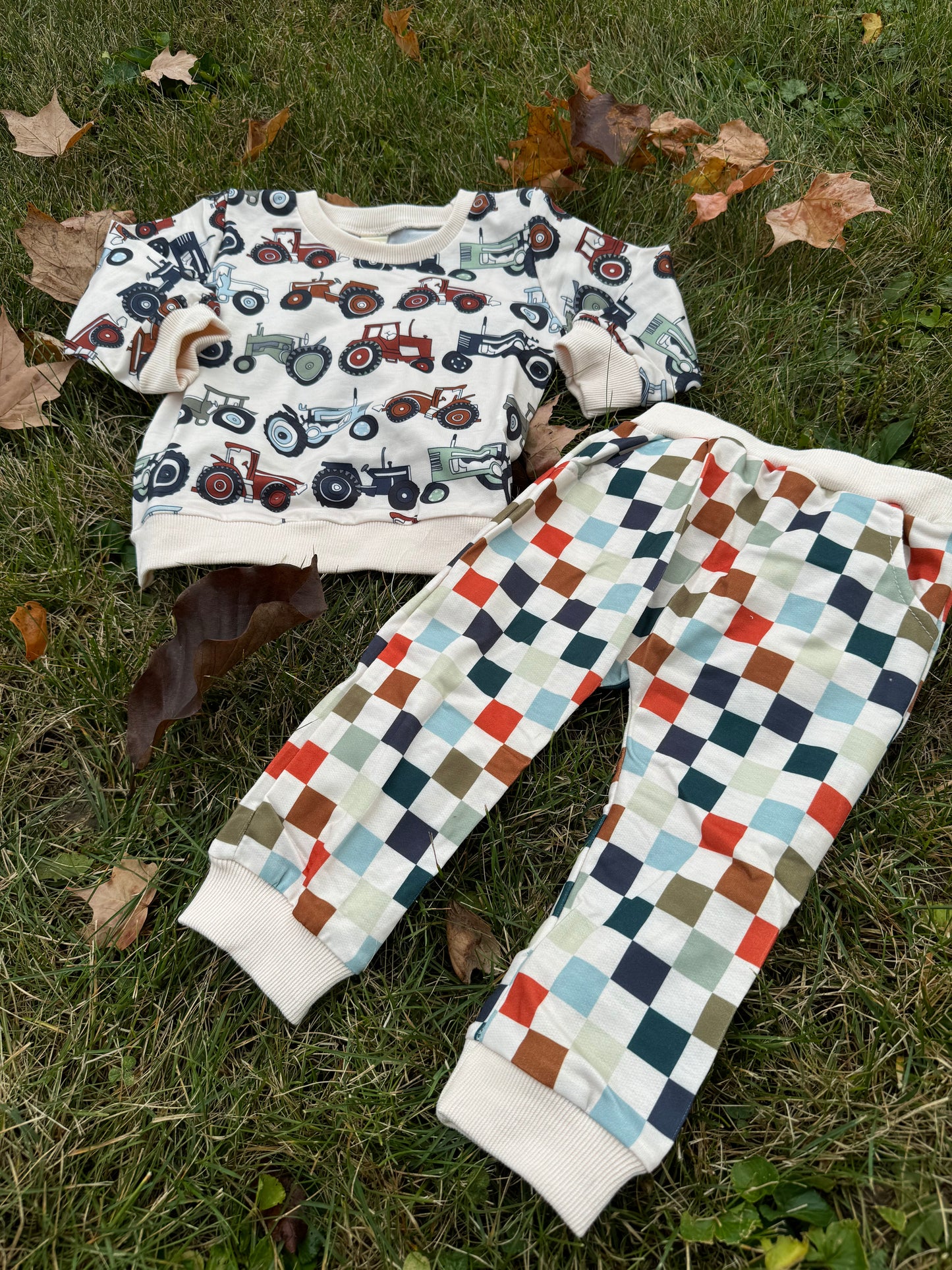 Tractor Checkered Jogger Set